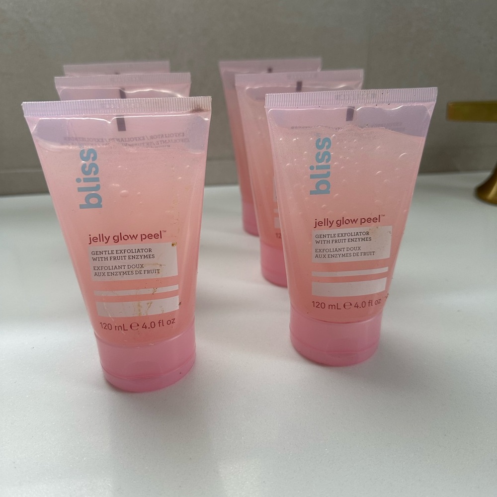 Bliss Jelly Glow Peel Exfoliator